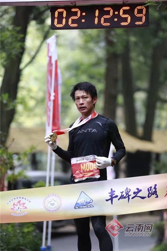 身边榜样前行力量 陈剑：运动活动    重塑人生跑步路线