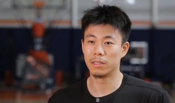 张镇麟谈转会：家庭和个人未来综合考量结果 自己想接受更多应战