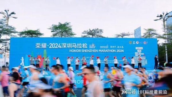 李宁飞电5飞速冲破   横扫深马男子女子冠亚第三名