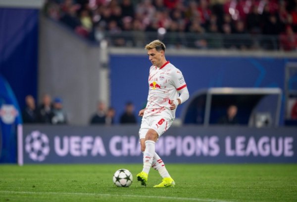 全市场：罗马有意莱比锡翼锋埃尔马斯，对方估价1500万到1800万欧