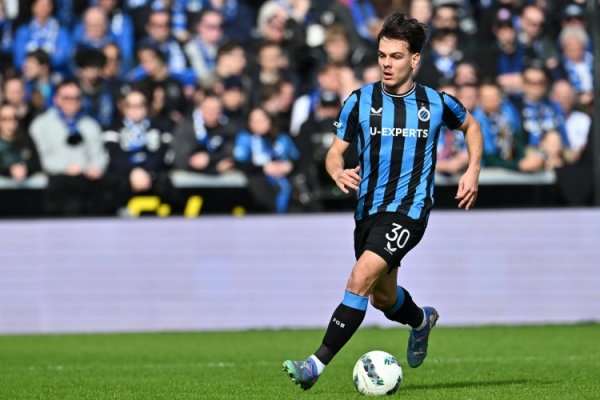 记者:在新报价提出后,米兰引进贾沙里的谈判已经进入最后阶段 记者:在新报价提出后,米兰引进贾沙里的谈判已经进入最后阶段