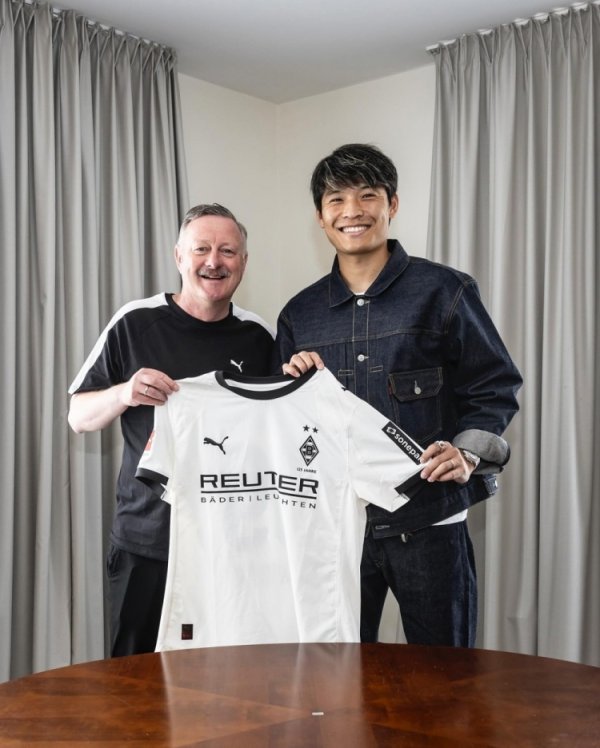 官方：门兴签下25岁日本前场球员町野修斗，转会费1000万欧签至2029年