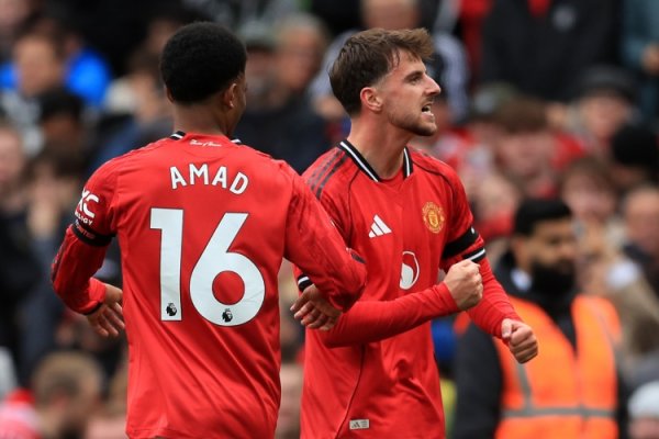 记者:芒特被换下时球迷起立为其鼓掌,也许是其曼联生涯最佳表现 记者:芒特被换下时球迷起立为其鼓掌,也许是其曼联生涯最佳表现