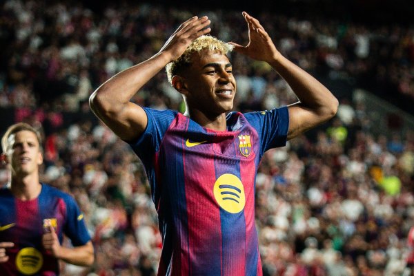 亚马尔本赛季每场赛事  都有得分  或助功  进账，5场造7球