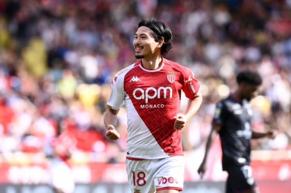 南野拓实：曼城是欧洲最强球队之一 再会多纳鲁马感觉有些奇妙