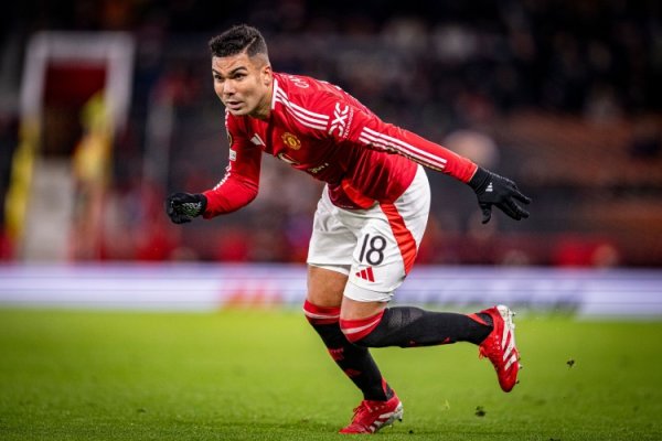 曼晚：卡塞米罗染红停赛无缘下轮对阵小蜜蜂 利桑德罗已复健    练习