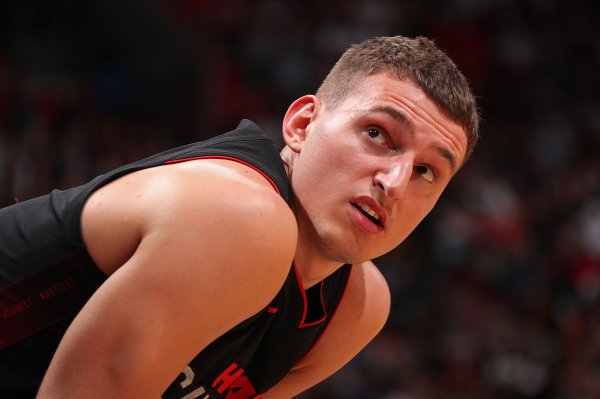 队记：阿德巴约回归练习   约维奇罗齐尔希罗不会随队出征奥兰多