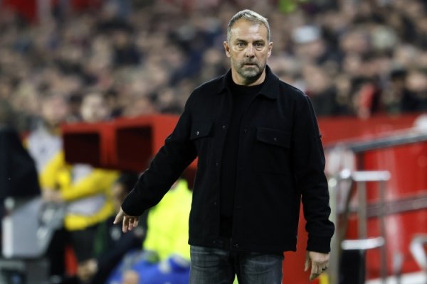 大败  塞维！世体列巴萨五大问题：策略  理念、临场替换队员  、能量缺失等