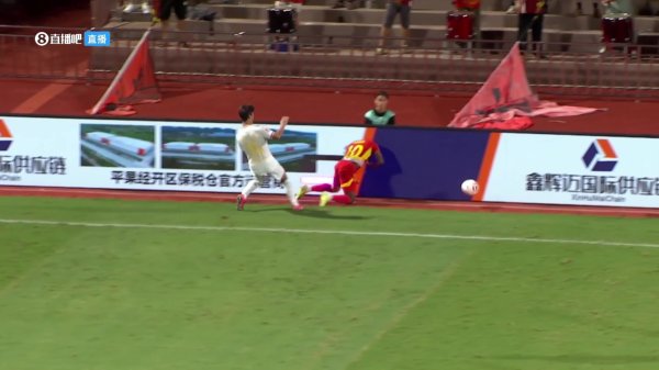 被推上广告牌！广西平果：阿萨莫阿C2-C6颈椎骨裂   有高位截瘫风险