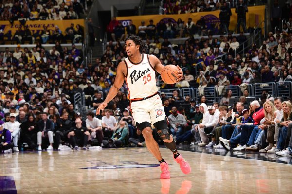 Shams:艾维&杜伦&马瑟林&凯斯勒&索汉&沃特森均不会提前续约 Shams:艾维&杜伦&马瑟林&凯斯勒&索汉&沃特森均不会提前续约