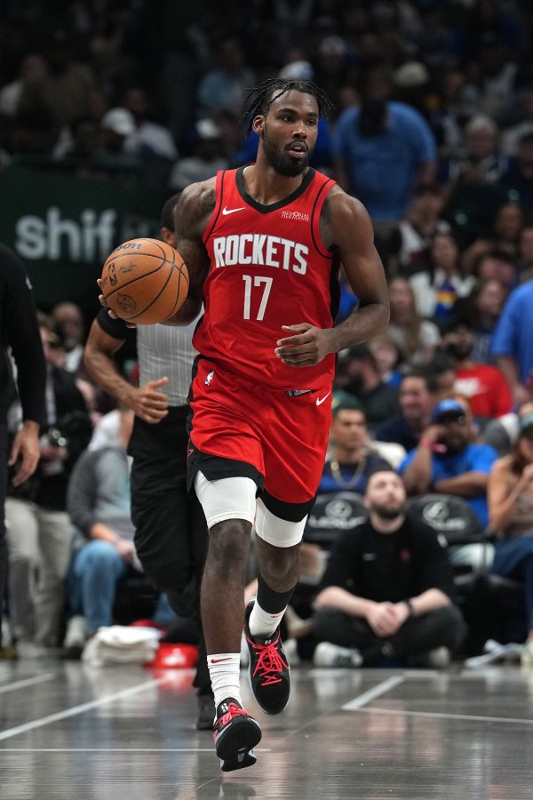 火记：火箭希望提前续约伊森并做了最后努力 但双方存在很大分歧