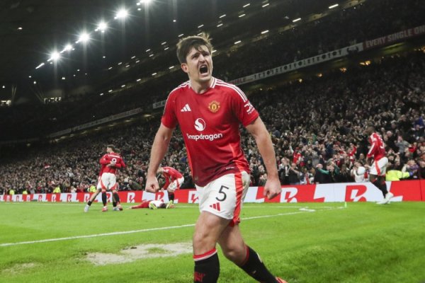 鲁尼：马奎尔应该进入世界杯赛  名单，他既有领导力又是任意球杀器