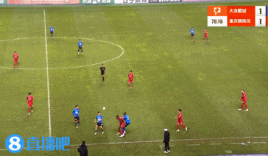 这球漂亮!向余望不停球远射世界波连进两球,铜梁龙2-1反超! 这球漂亮!向余望不停球远射世界波连进两球,铜梁龙2-1反超!