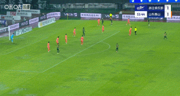 这球帅！李提香不看球直塞+奥乌苏回转  爆射破门，浙江2-1反超泰山